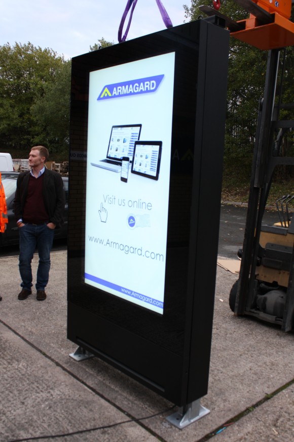 Sunlight Readable Digital Signage.